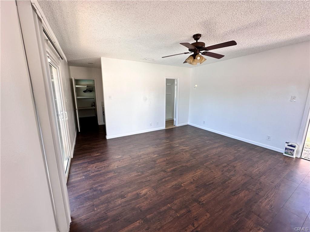 386 E Van Koevering Unit 2 studio · Photo 2